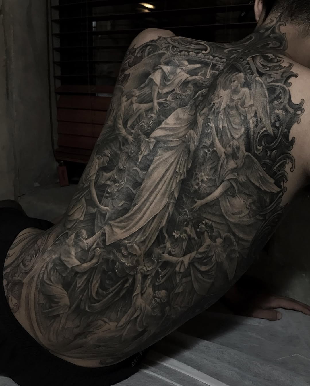 tattooist_bk