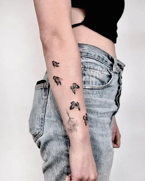 Flower, Lettering