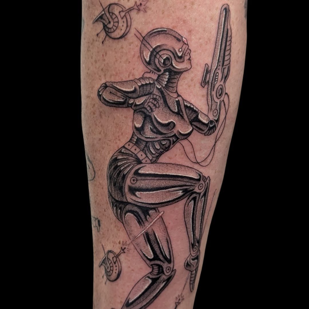 Ink and Dagger Tattoo
