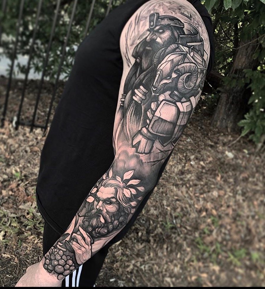 Ink and Dagger Tattoo