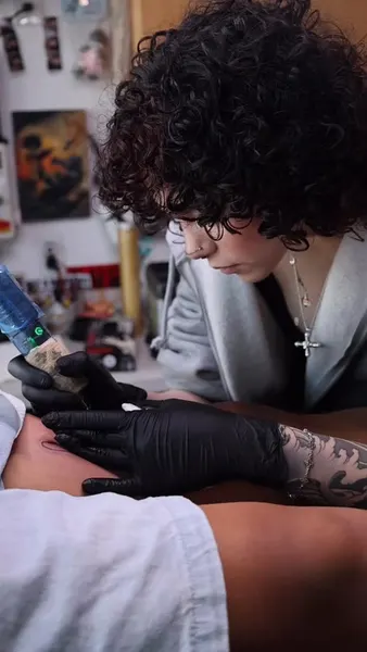 Full Circle Tattoo