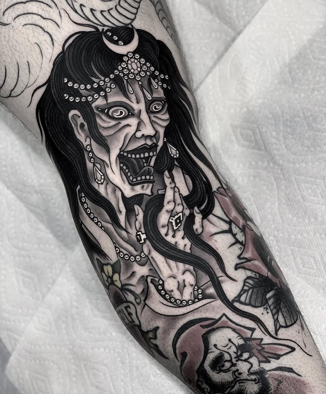 black_casket