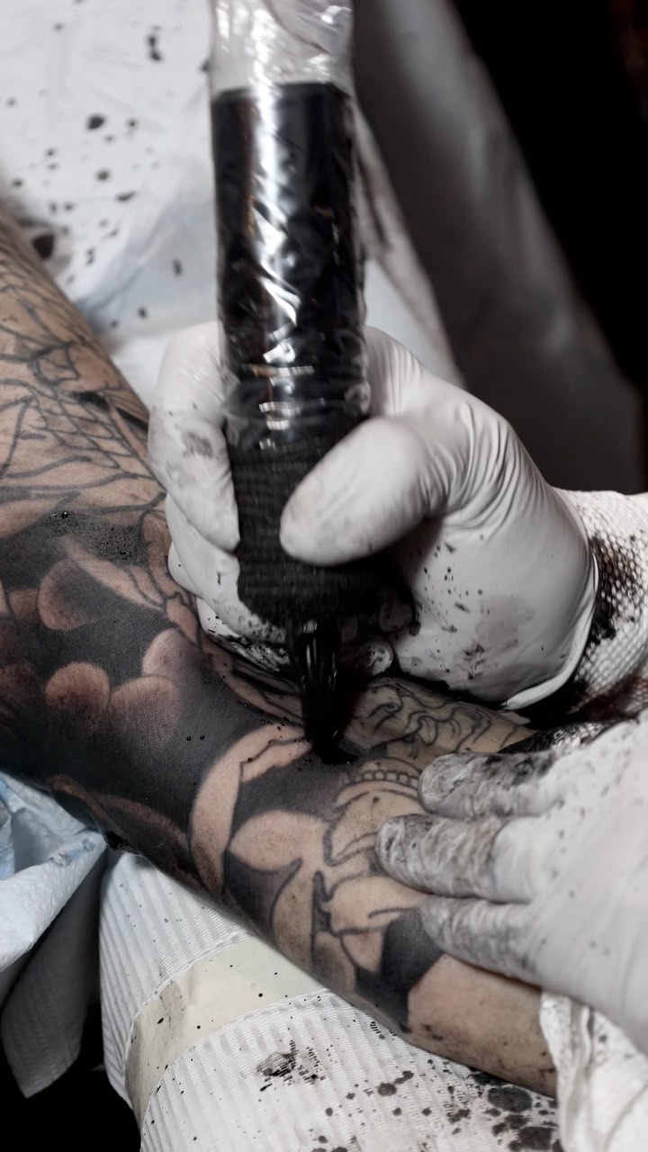 Full Circle Tattoo