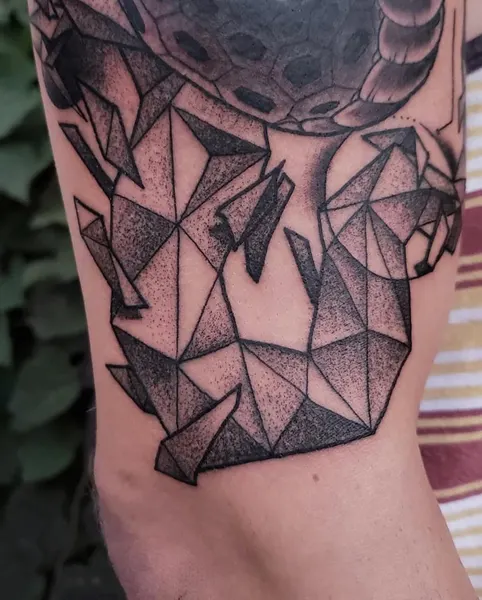 Ink and Dagger Tattoo
