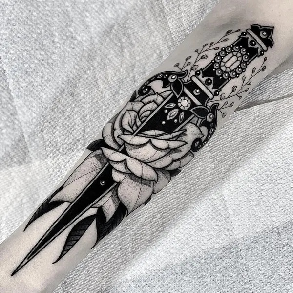 black_casket