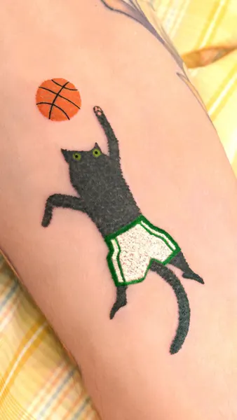Mini, Animal
