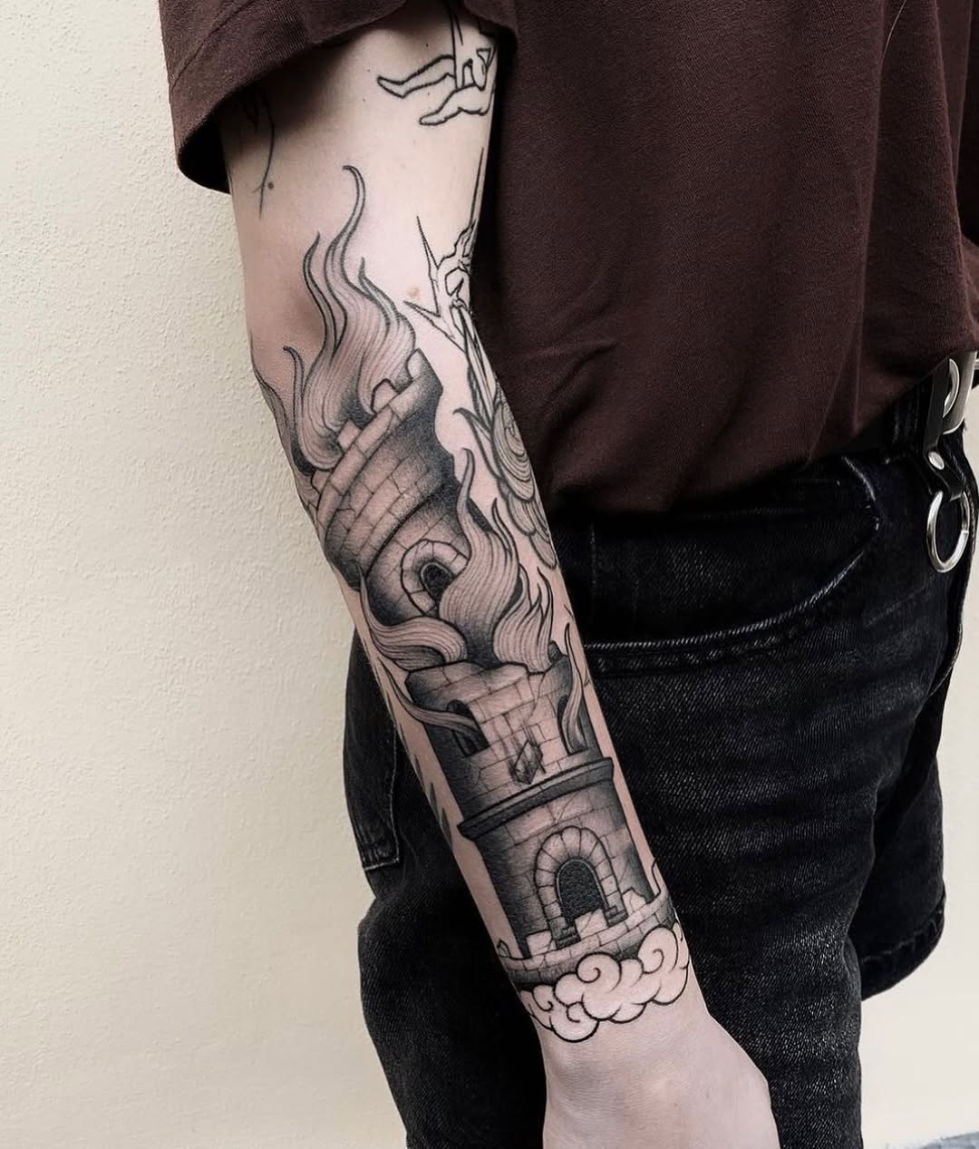 Full Circle Tattoo