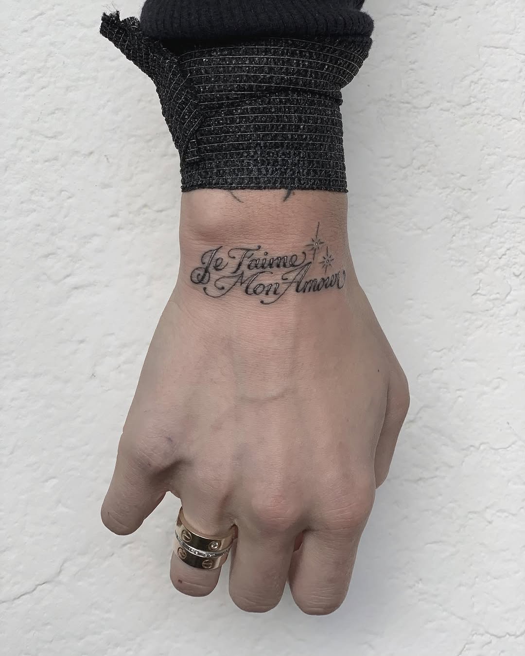Lettering