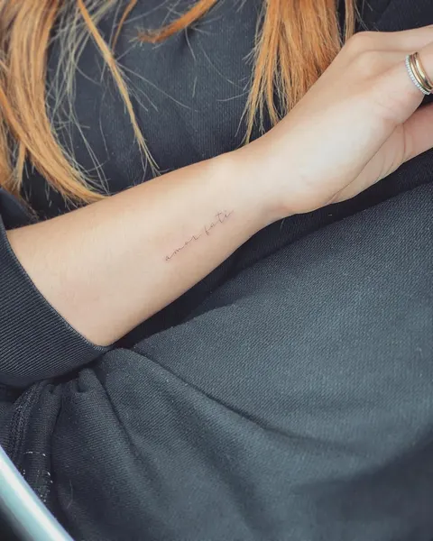 Lettering, Mini
