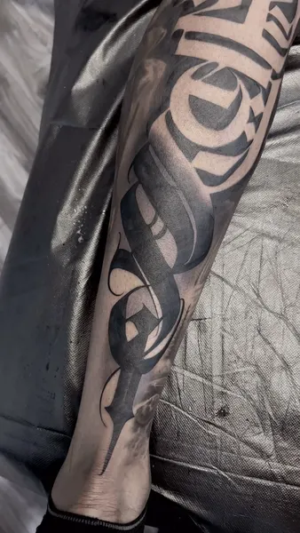 Lettering