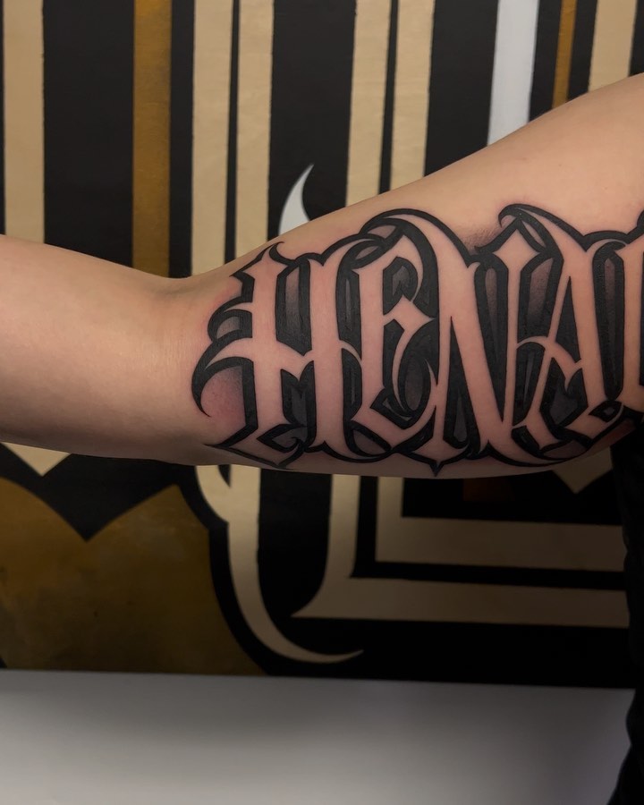 Lettering