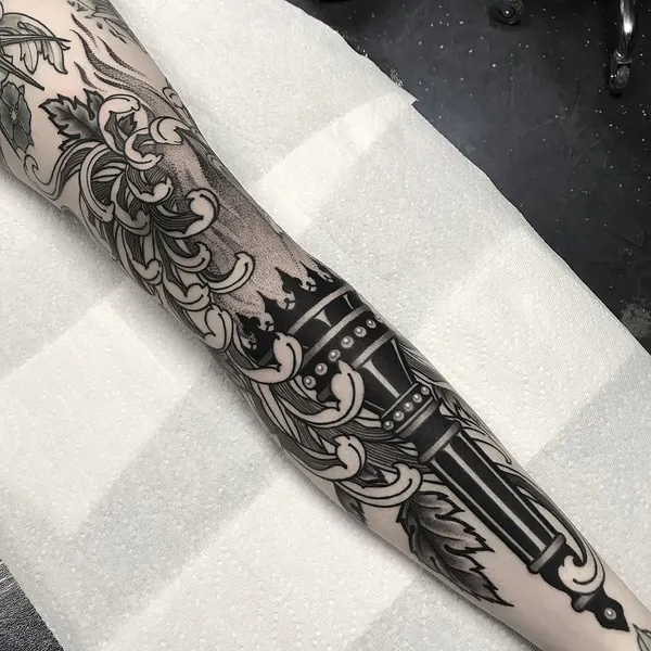 black_casket