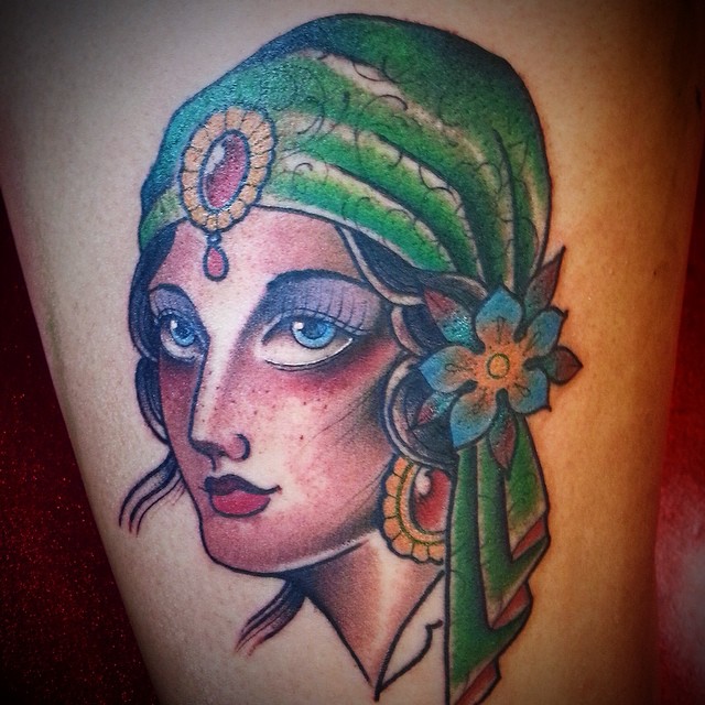 Full Circle Tattoo