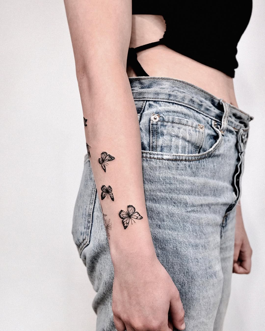 Flower, Lettering