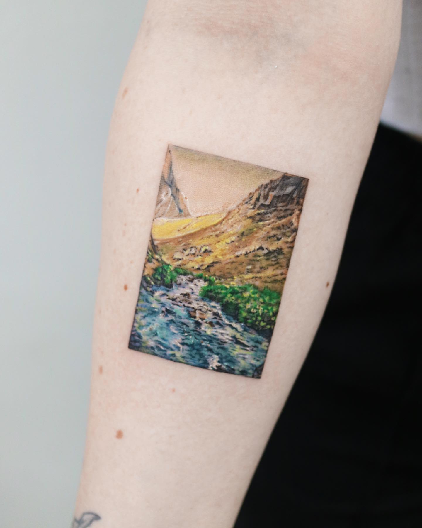 tattooist_yun