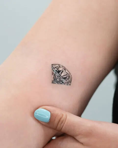 tattooist_toma
