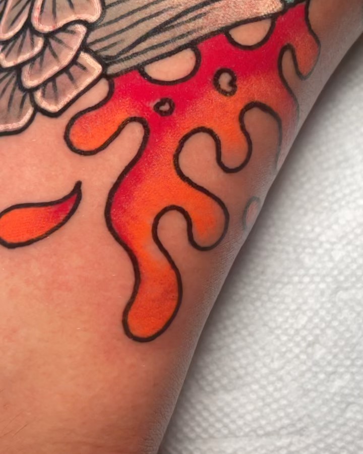 Full Circle Tattoo