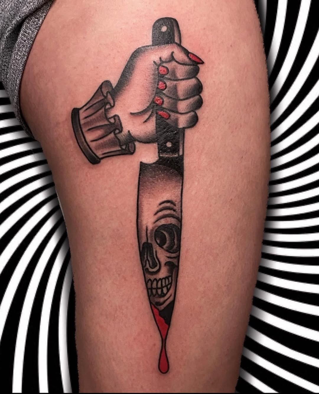 Full Circle Tattoo