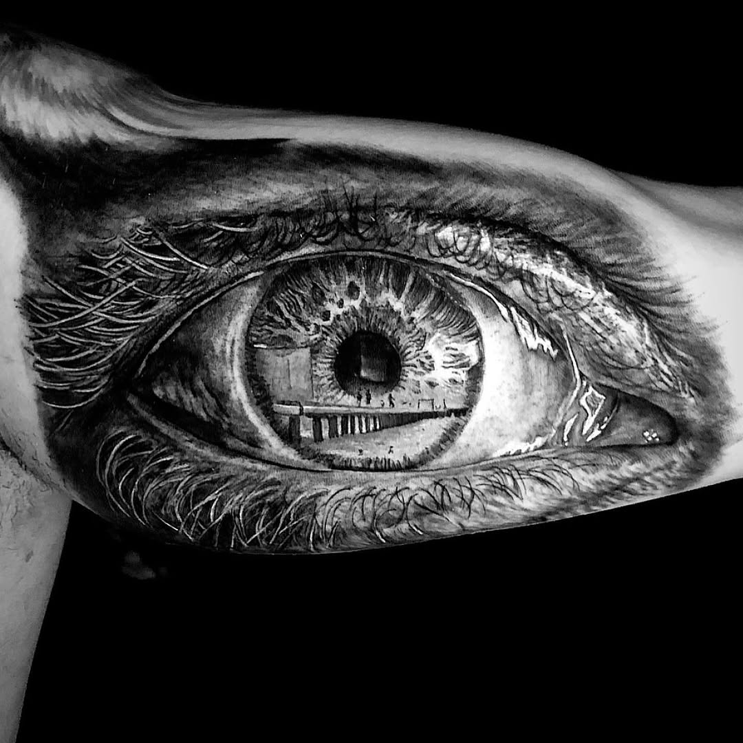 Javier Eastman