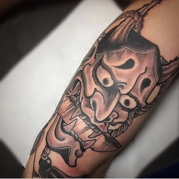 Full Circle Tattoo