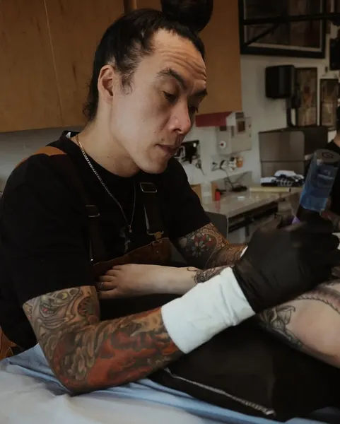 Full Circle Tattoo