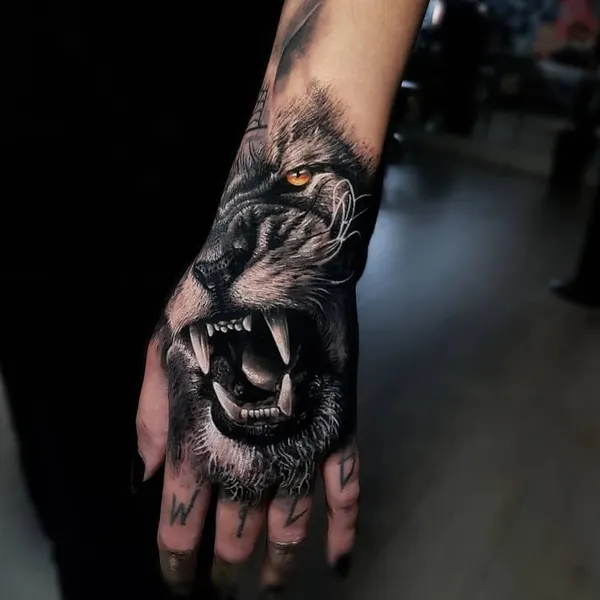 Tiger, 늑대인간