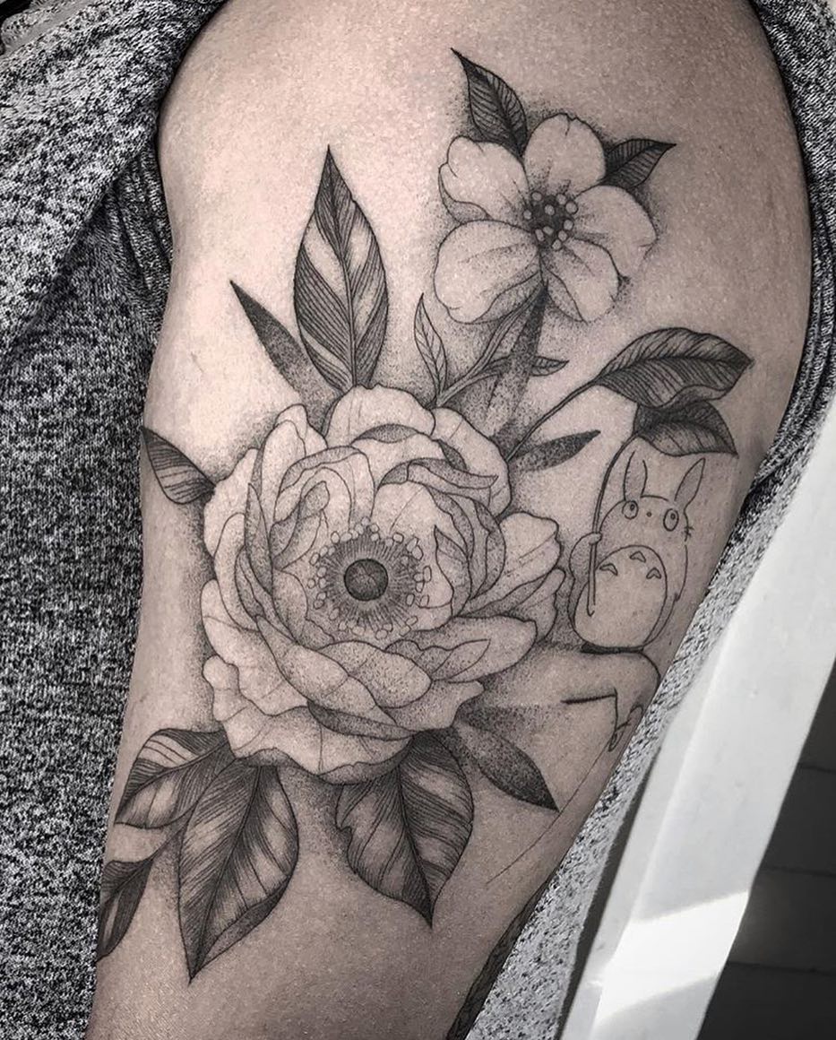 Full Circle Tattoo
