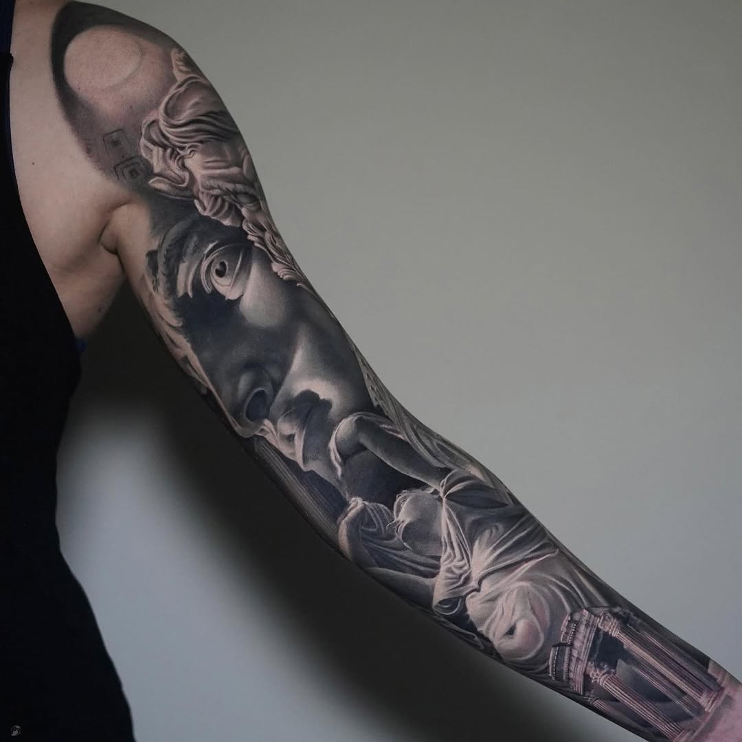 Ink and Dagger Tattoo