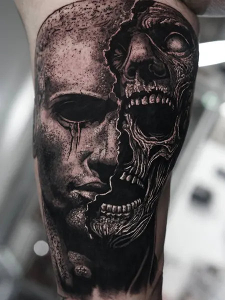 Full Circle Tattoo
