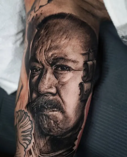 Robert Pho