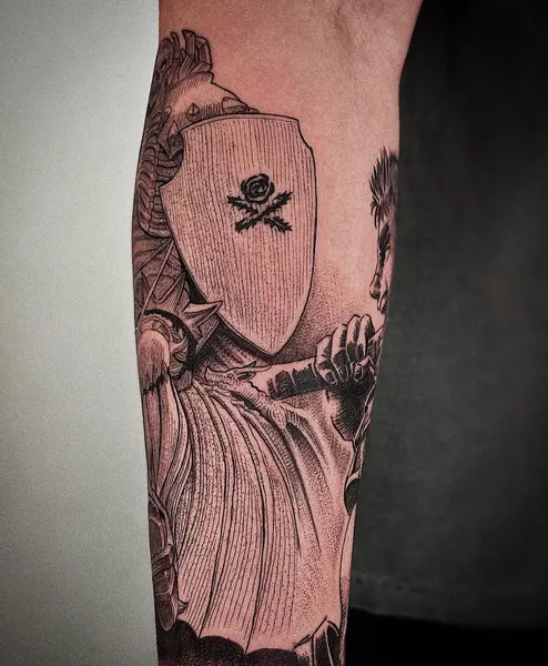 Full Circle Tattoo