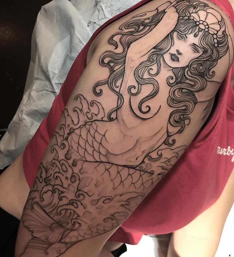 Full Circle Tattoo