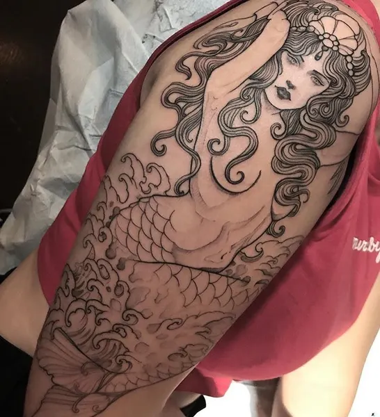 Full Circle Tattoo