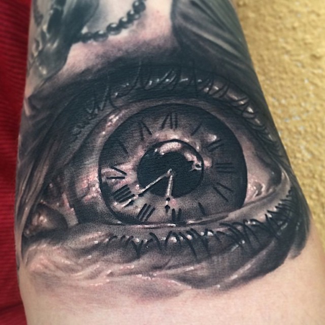 Ink and Dagger Tattoo