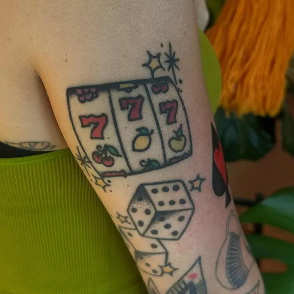 lindseebeetattoo