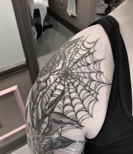 Ink and Dagger Tattoo