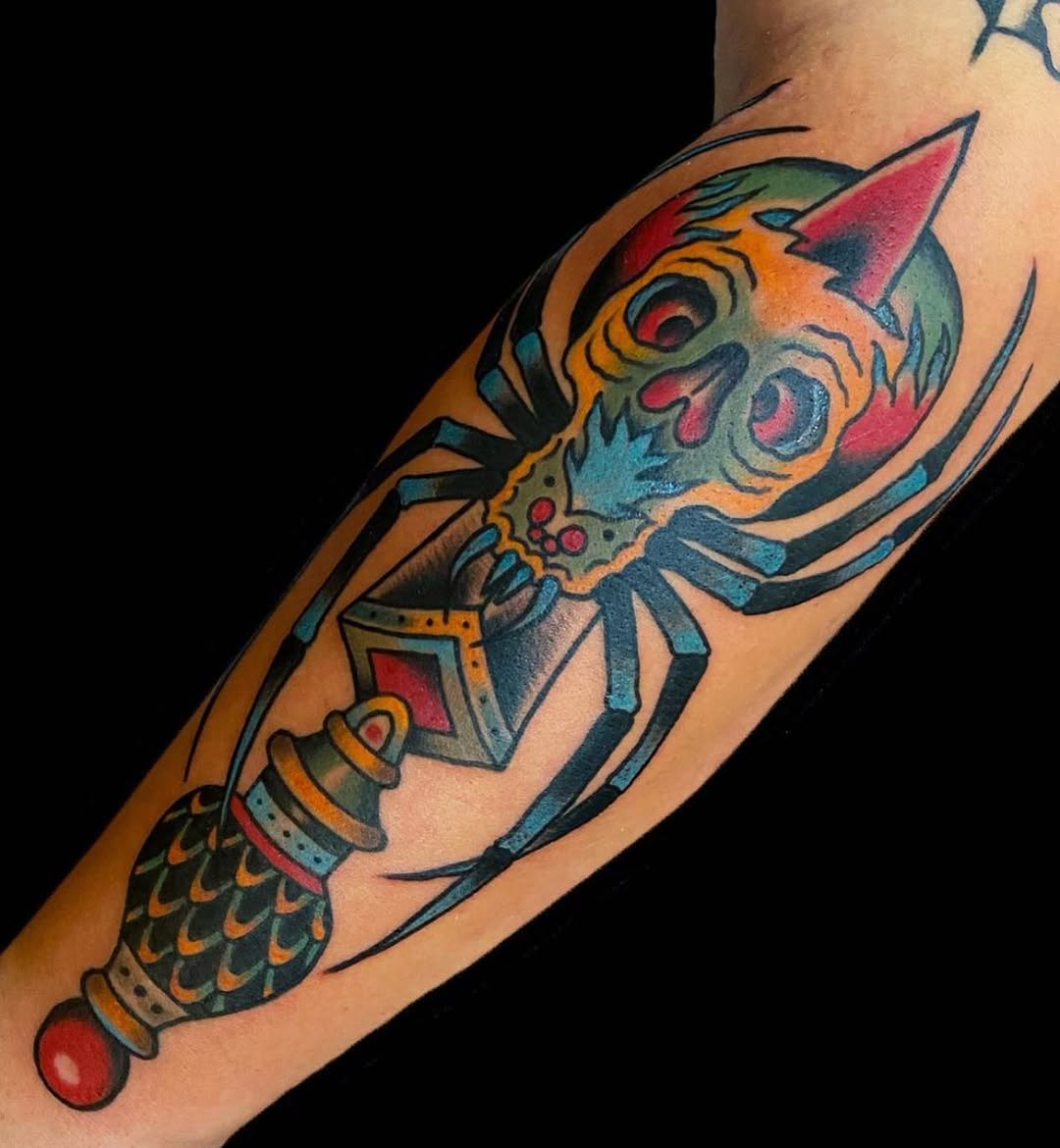 Full Circle Tattoo