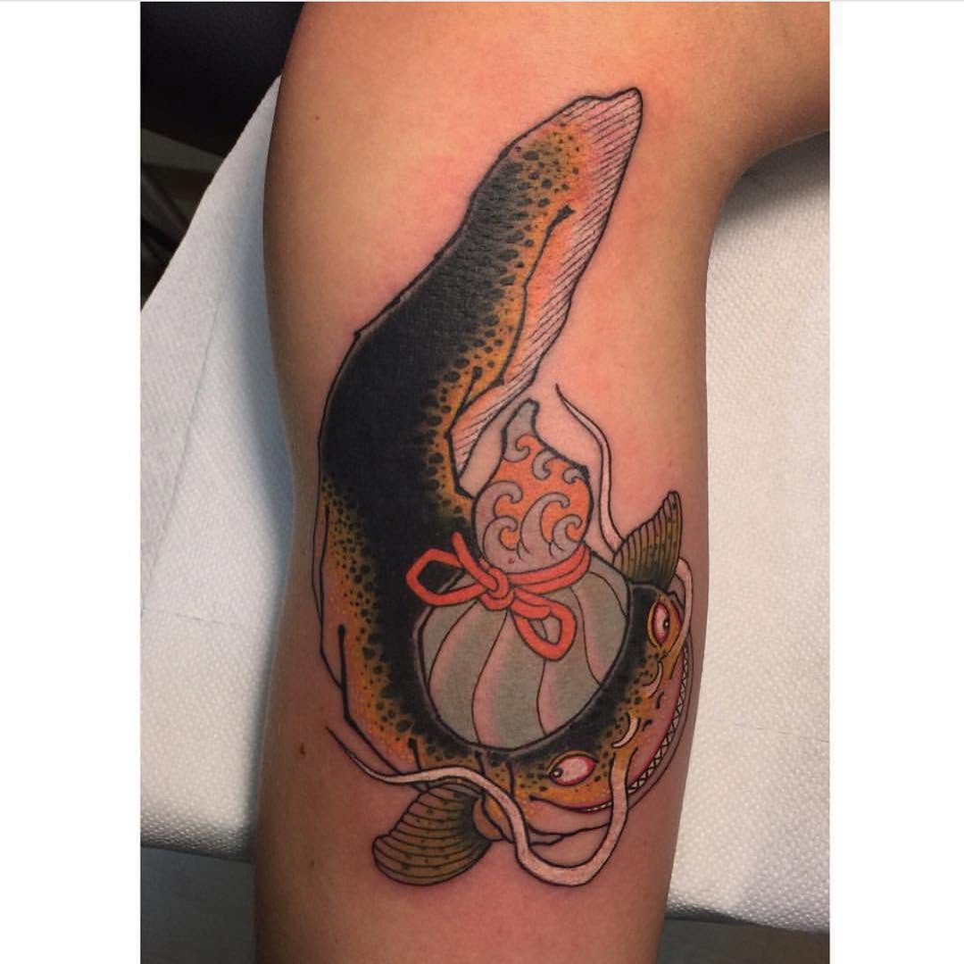 Full Circle Tattoo
