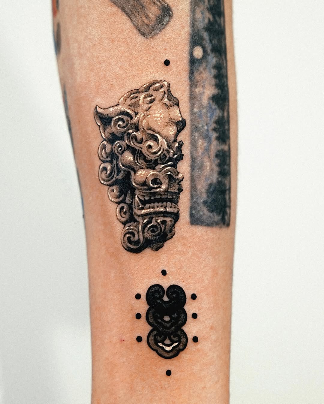 tattooist.inno