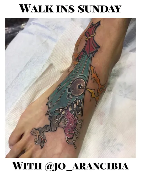 Full Circle Tattoo