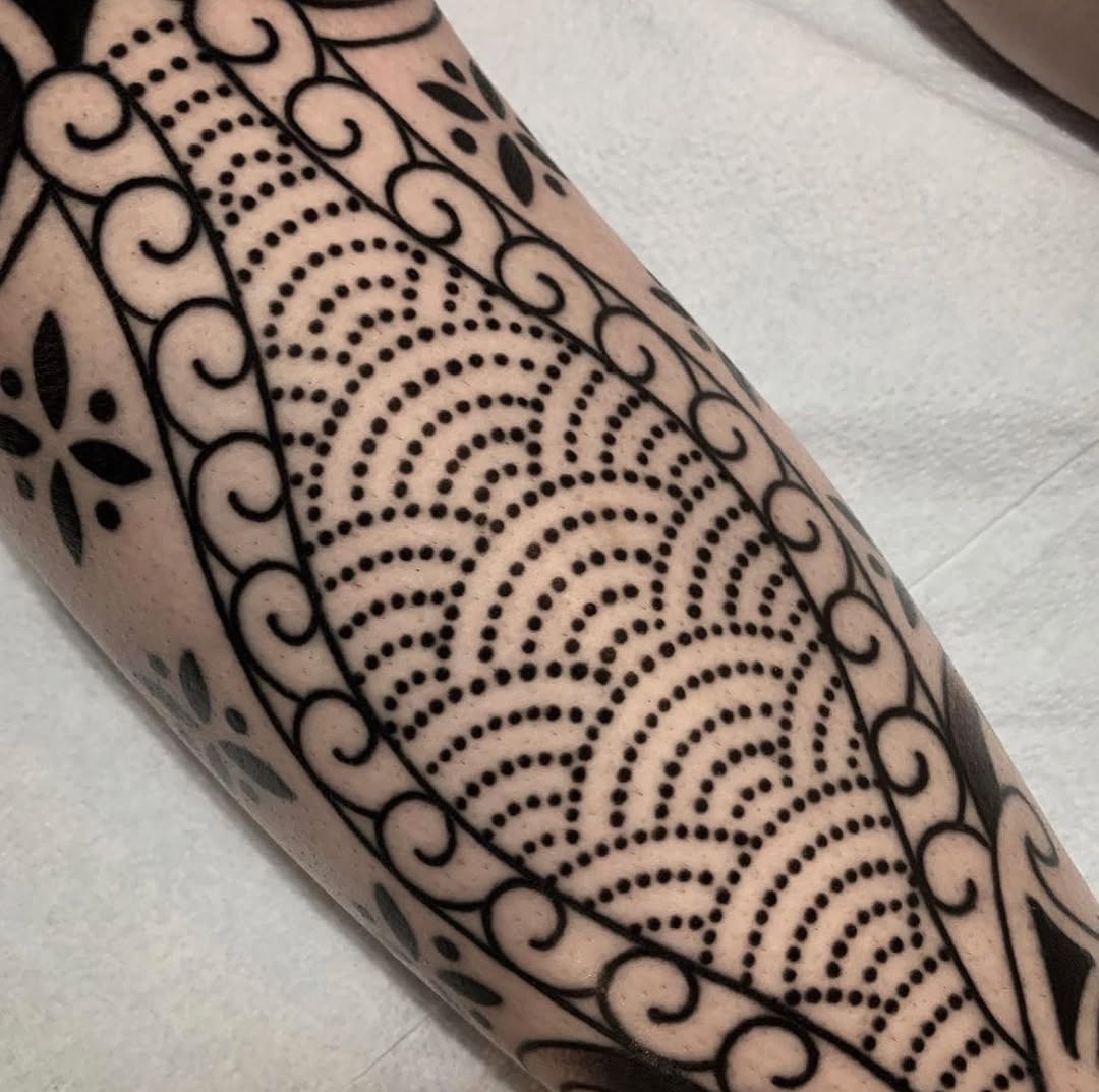 Full Circle Tattoo