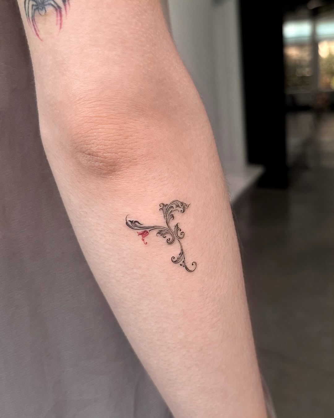 tattooist_solar