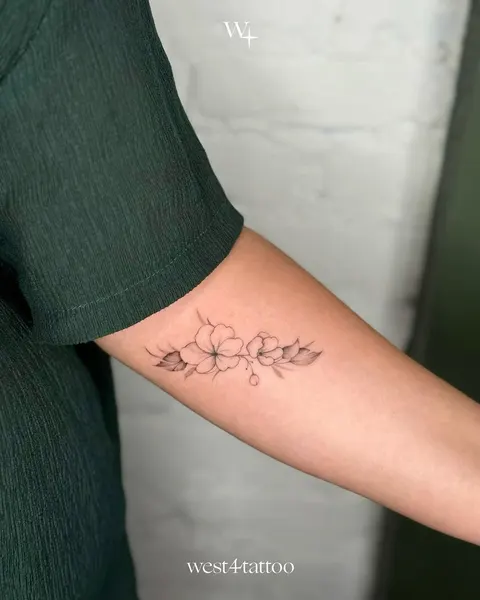 Flower, Lettering
