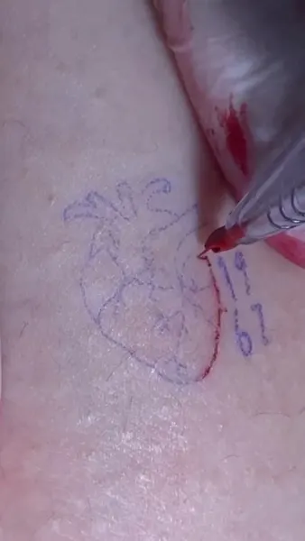 tattooist_arar