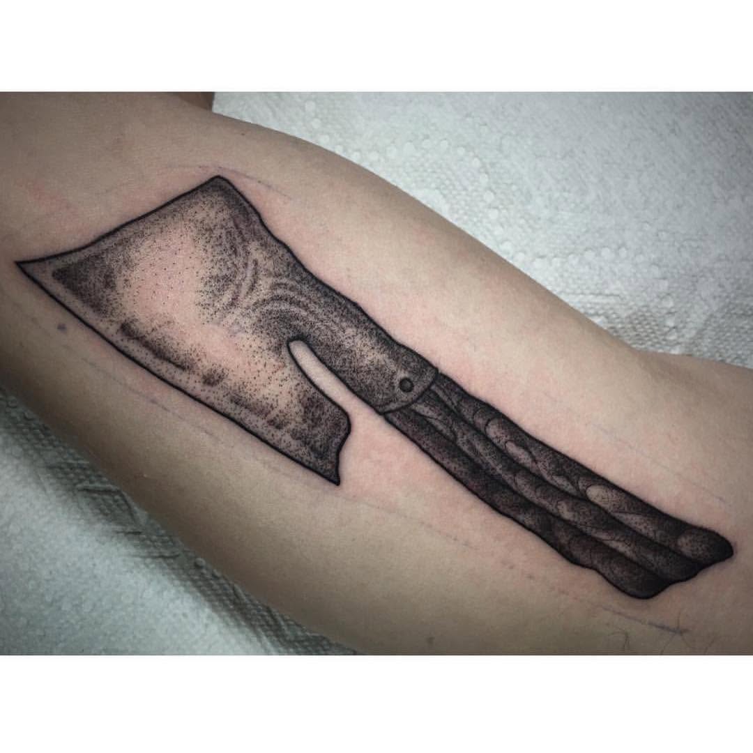 Full Circle Tattoo