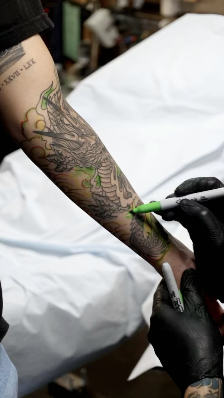 Full Circle Tattoo