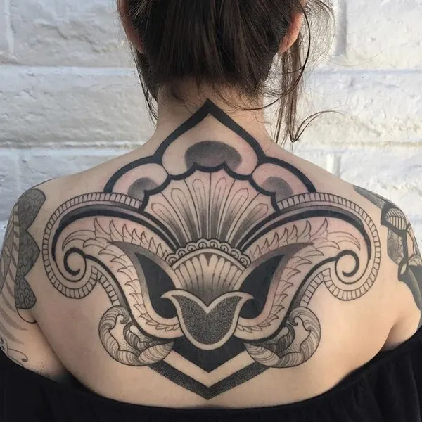 Full Circle Tattoo