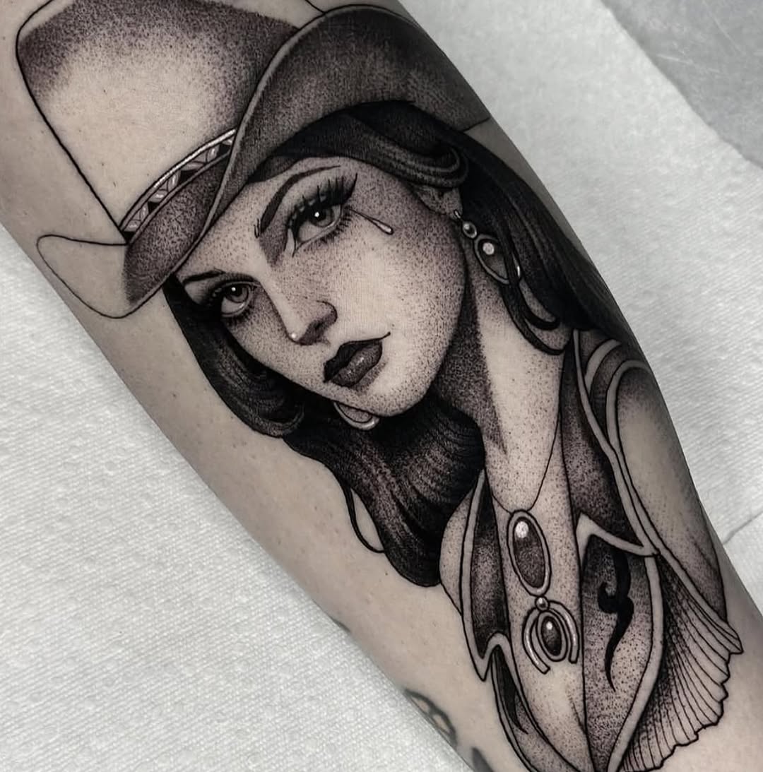 Luna Lucero