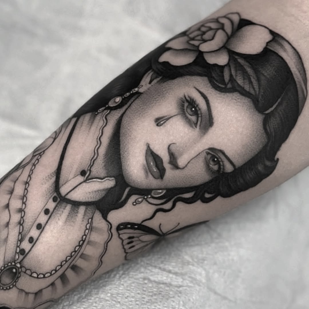 Luna Lucero
