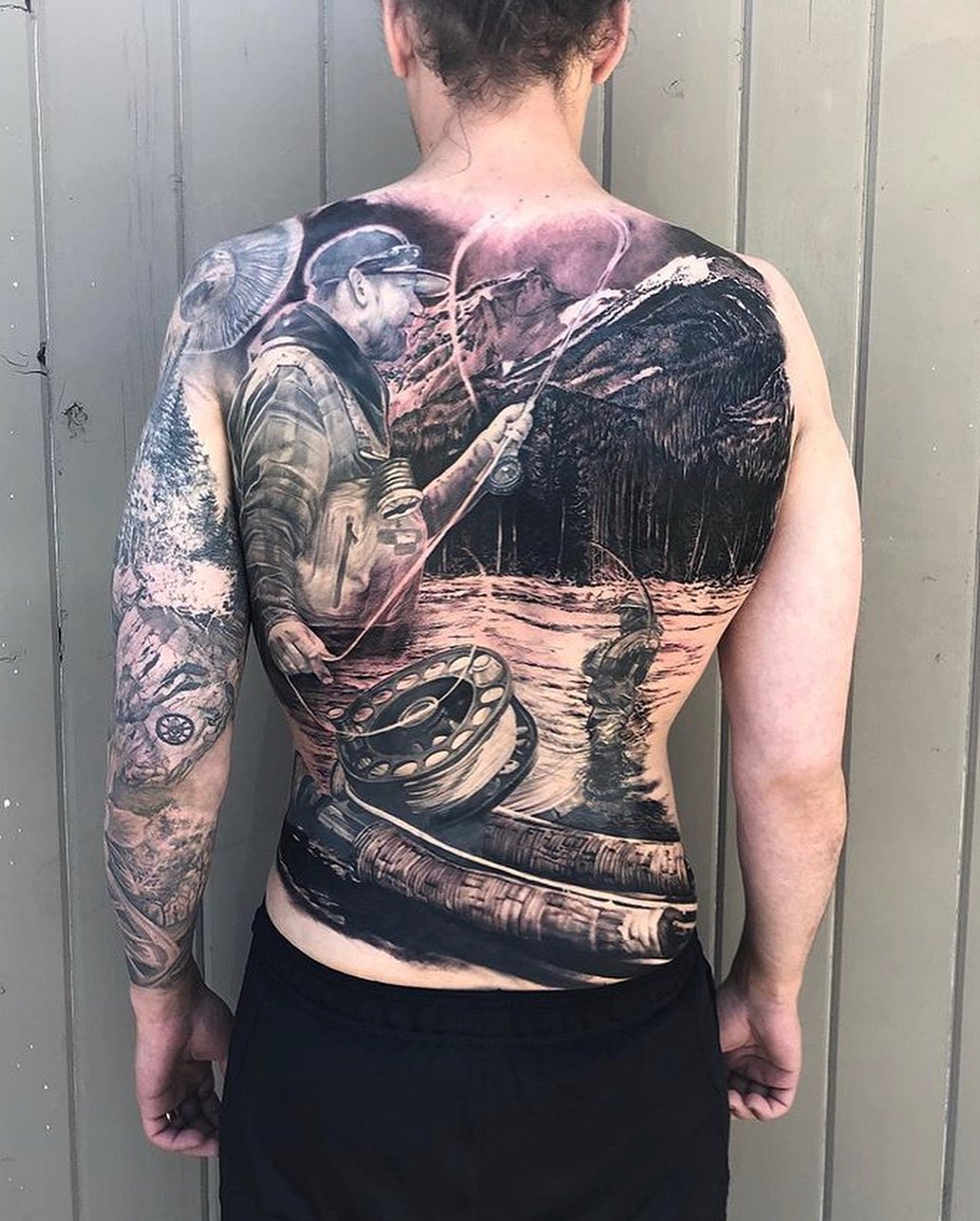 Full Circle Tattoo